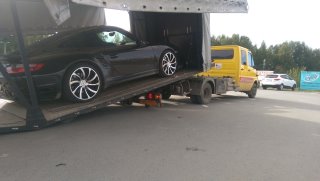 Porsche 997 Turbo на эвакуаторе RaceExpress