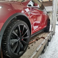 Tesla Model X на ВИП эвакуаторе, вид сбоку - RaceExpress, Тюмень